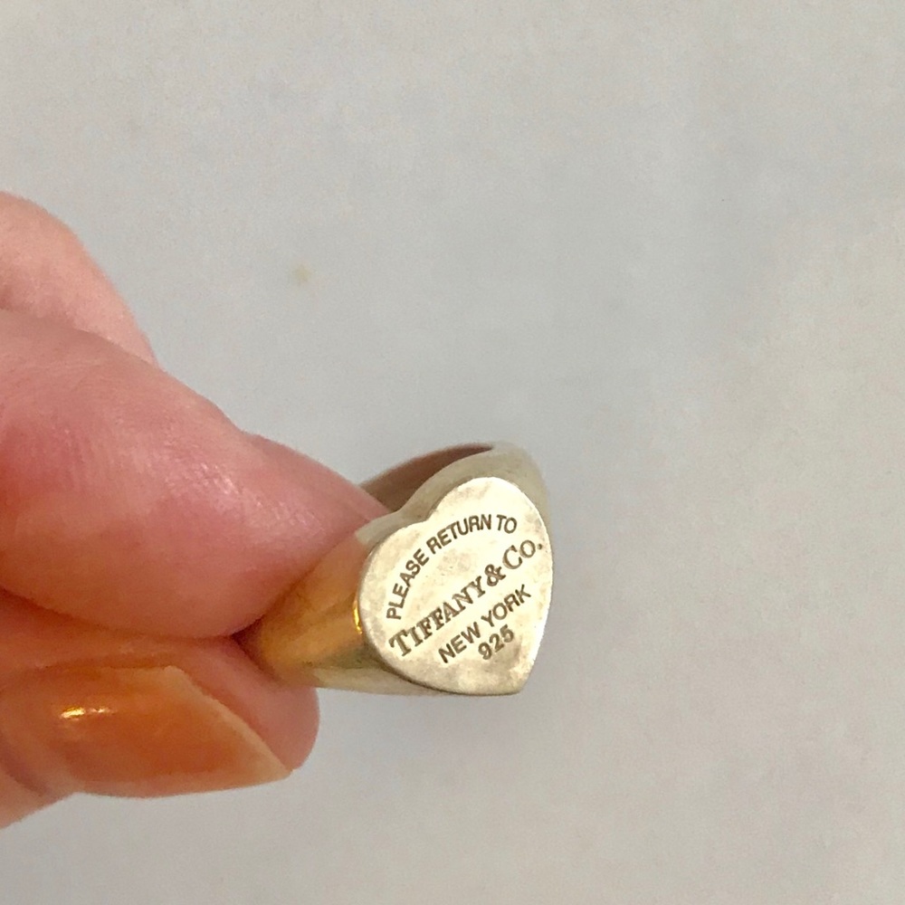 Authentic Tiffany & Co “Return To Tiffany’s” Ring